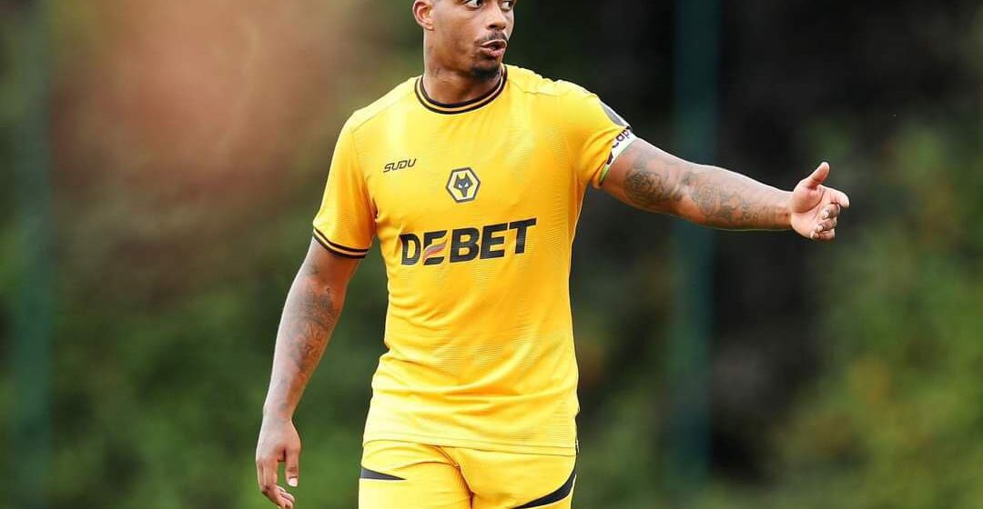 Mario Lemina, Capitaine Gabonais, Brille malgré la Défaite 2-0 de Wolverhampton contre Arsenal