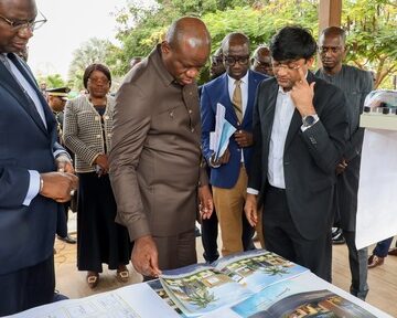 Oligui Nguema en visite au Pôle industriel de Diamniadio au Sénégal