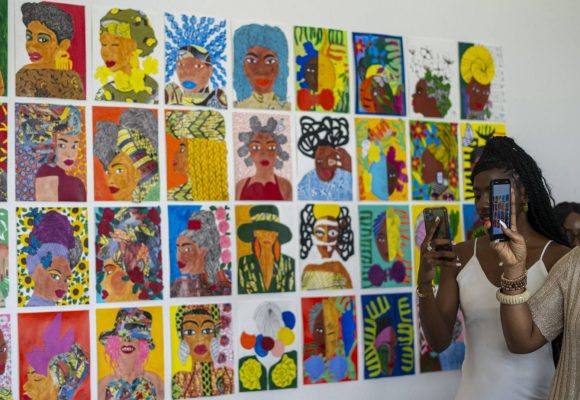 DUVANGU-ARTISTES-scaled Culture et événements artistiques au Gabon : une effervescence créative en 2026