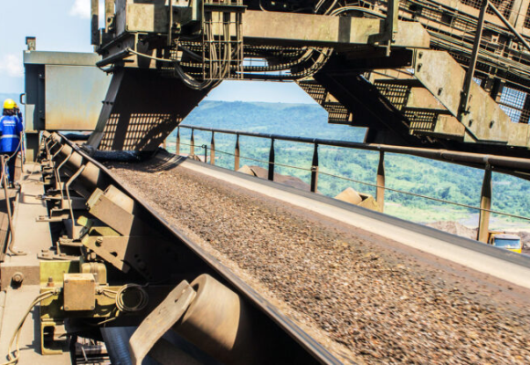 Image1 Transformation du manganèse : Comilog, vingt-cinq ans d’industrialisation silencieuse