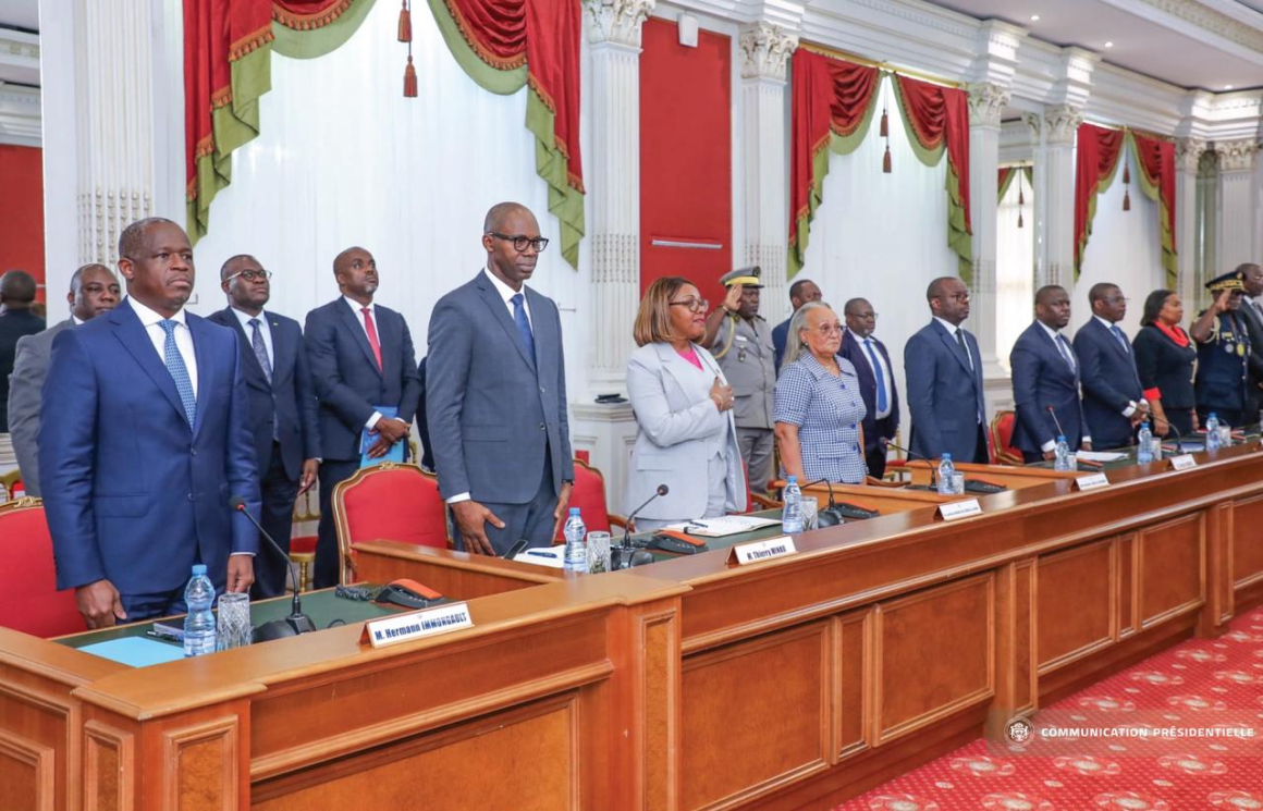 Le Chef de l’État reçoit les syndicats du ministère du Pétrole et du Gaz