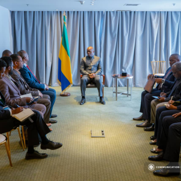 Le Chef de l’État reçoit une délégation d’hommes d’affaires éthiopiens