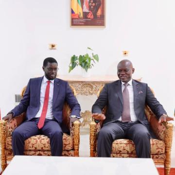 Brice Oligui Nguema échange avec son Homologue sénégalais