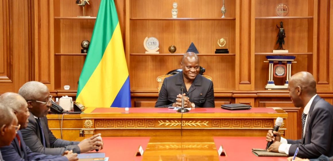 Création d&rsquo;une école des Avocats : une délégation du Barreau du Gabon au Palais Rénovation