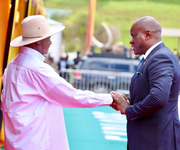 Kampala: le Chef de l&rsquo;État prend part à la cérémonie d&rsquo;investiture de son homologue ougandais
