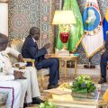 Formation des médecins militaires gabonais: le Prix Nobel de la Paix reçu par le Chef de l&rsquo;Etat
