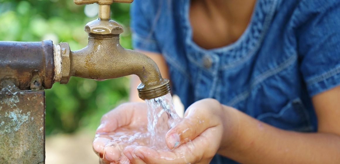 8799147-13920974 Relever durablement le défi de l’accès à l’eau potable: Oligui Nguema rappel que le temps des diagnostics est désormais révolu