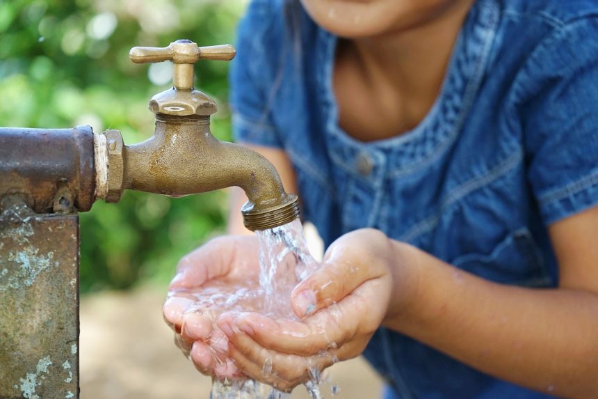 8799147-13920974 Relever durablement le défi de l’accès à l’eau potable: Oligui Nguema rappel que le temps des diagnostics est désormais révolu
