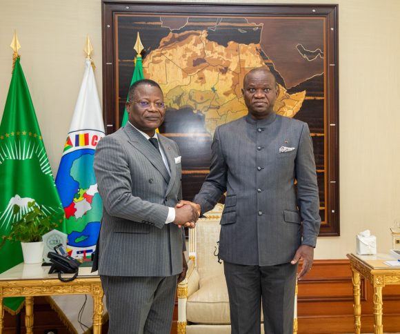Le Président de la Cour constitutionnelle du Togo au Palais Rénovation