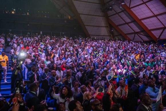 Paris: la diaspora invitée à participer pleinement à l&rsquo;essor du pays